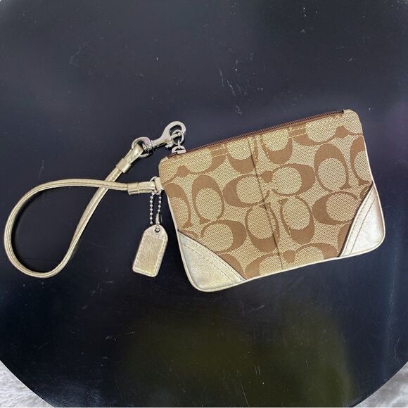Coach Signature Canvas Leather Wristlet Bag Beige Gold - Picture 2 of 9